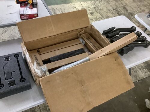 Shocks & Control Arms for Jeep - Lot 66JF