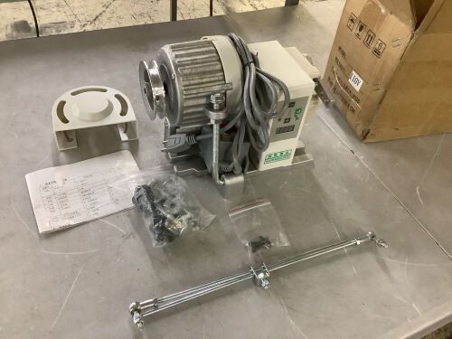 Heavy Duty Sewing Machine Motor - 1 Mounting Tab Broken - Lot 216