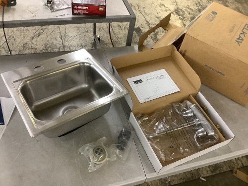 Elkay Parkway 15 in. Drop-in Single Bowl 20-Gauge Stainless Steel Sink w/ Faucet - Lot 444JF