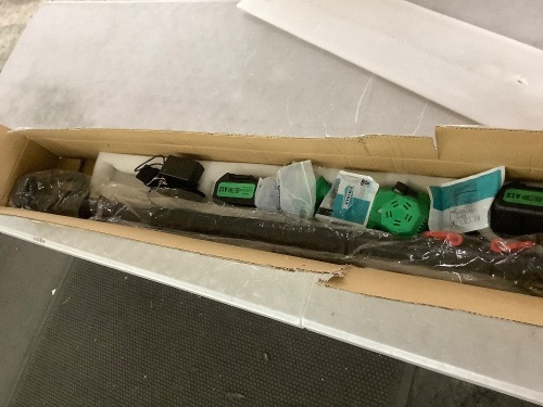 Electric Pole Saw - Lot 470