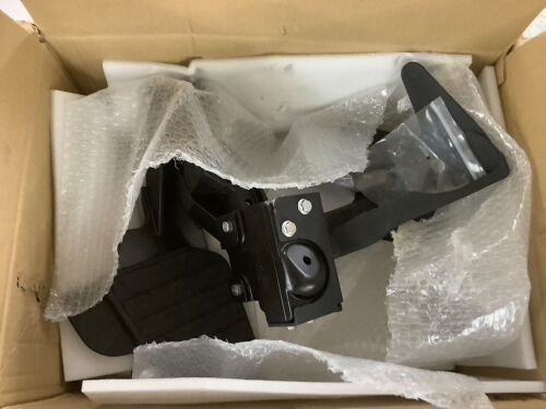 Retractable Bed Step for 2019-2024 Dodge Ram 2500 3500 - No Hardware - Lot 477