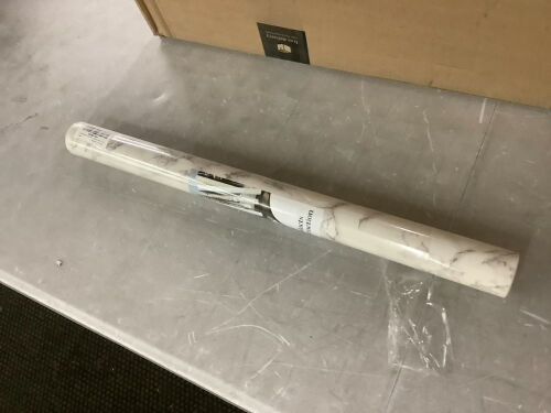 LACHEERY 24"x160" Contact Paper - Lot 792