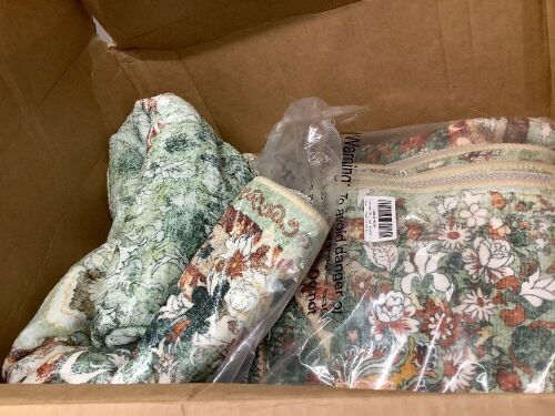 Large Indoor Area Rug - Lot 1560