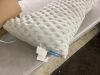 Curved Cooling Adjustable Memory Foam Pillow - Thumbnail 3