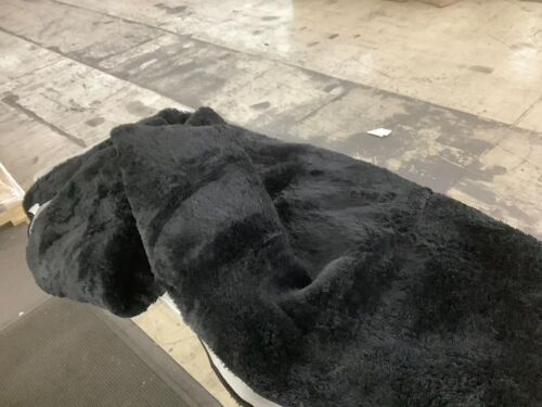 Fluffy Area Rug, 8 x 10 - Lot 458