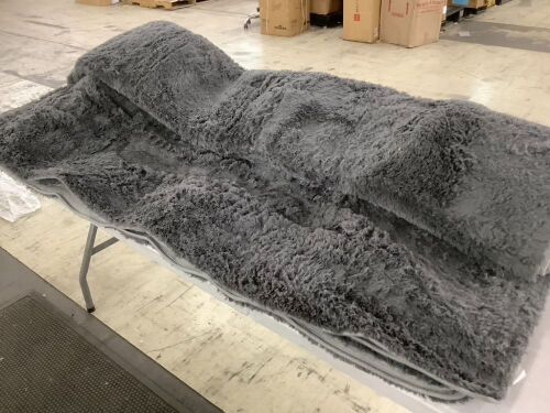 Fluffy Rug, Approx 9 x 12 - Lot 256