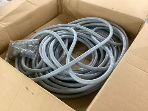 1/2" Liquid-Tight PVC Conduit Kit, 100ft with 10 Connectors - Lot 461