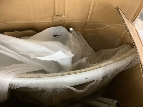 Beige Office Chair - Unknown if Complete - Lot 171