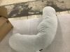 Momcozy Pregnancy Pillow for Side Sleeping - Thumbnail 5