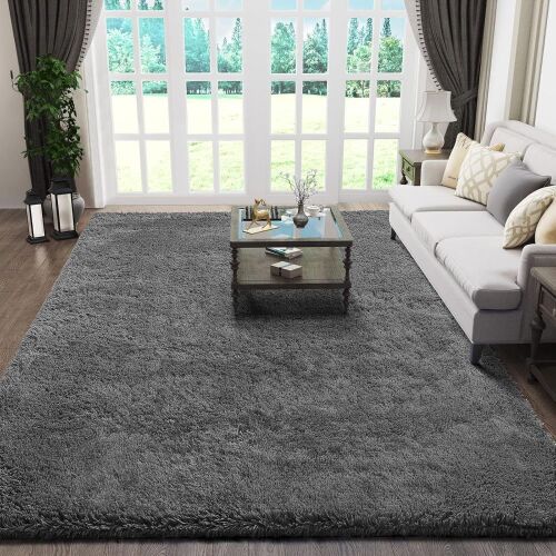Ophanie Fluffy Area Rug, 5 x 8 - Lot 579