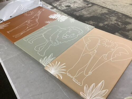 Nursery Wall Art Safari Animal Canvas Prints - Lot 778