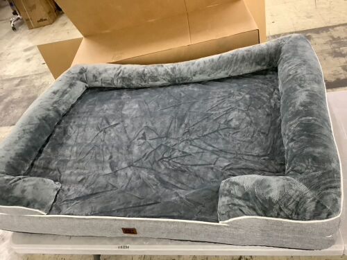 Large Orthopedic Dog Bed - Lot 272