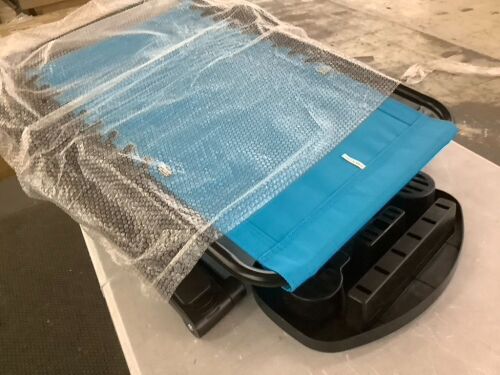 Zero Gravity Patio Chair - Lot 590