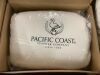 Pacific Coast Goose Feather and Down Pillows Queen Size, Set of 2 - Thumbnail 4