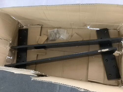 24" Countertop Support Floating Bracket, 2 pack - Lot 489