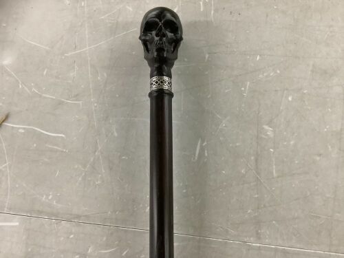 Skull Cane - Lot 383