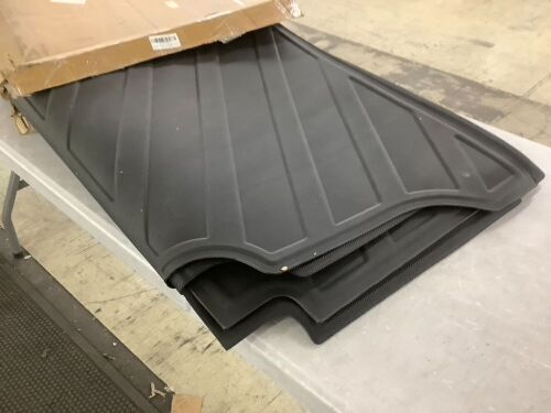 6.5Ft Bed Mat for 2015-2025 Ford F150 - Lot 400