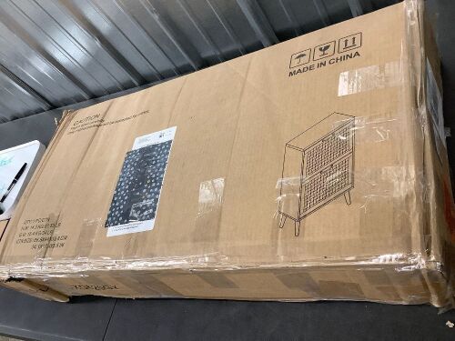 Rattan Shoe Storage Cabinet - Lot 1683