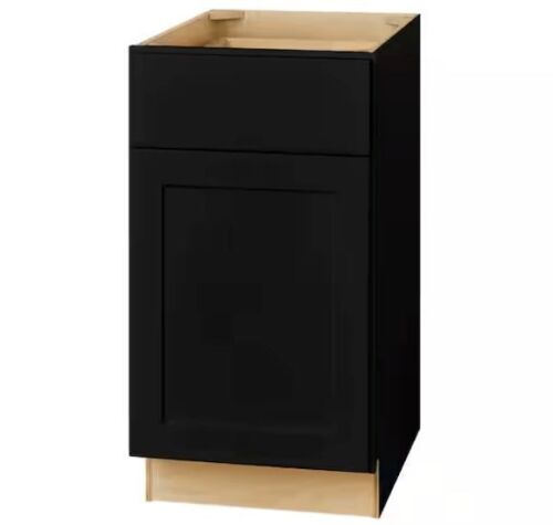 Hampton Bay Avondale 18 in. W x 24 in. D x 34.5 in. H Ready to Assemble Plywood Shaker Base Kitchen Cabinet in Raven Black - Lot 87JF