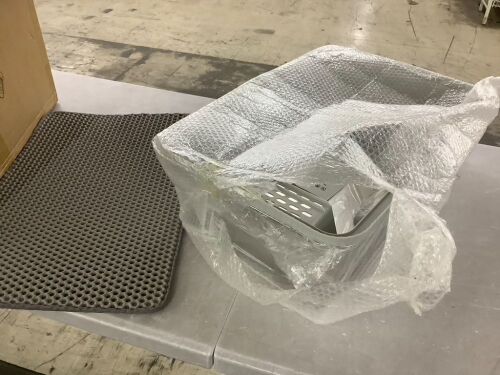 Stainless Steel Cat Litter Box - Lot 452