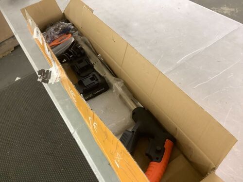 Electric Weed Wacker - Lot 572