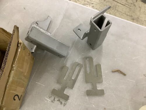 Mounting Brackets for Volvo VNL 04-17 Deer Guard - No Hardware - Lot 372