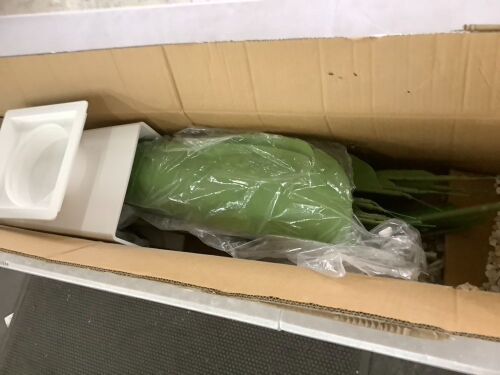 Artificial Bird of Paradise Plant - Loose Rocks - Lot 798