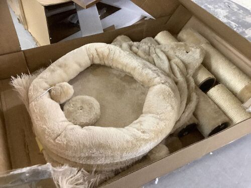 Cat Tree with Litter Box Enclosure - Lot 281