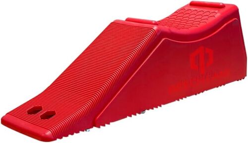 Beech Lane 5 1/2" Lift Tandem Tire Trailer Ramp, Quickly Change Dual Axle Tires, Essential RV Safety Tool, Durable Design, Engineered for Extra Traction - Lot 2219