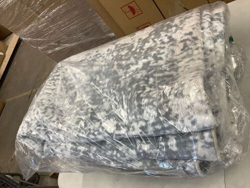 Large Rug - Lot 2305