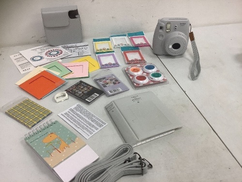 Fujifilm Instax Mini 9, E-Commerce Return, Sold as is - Lot 65Y