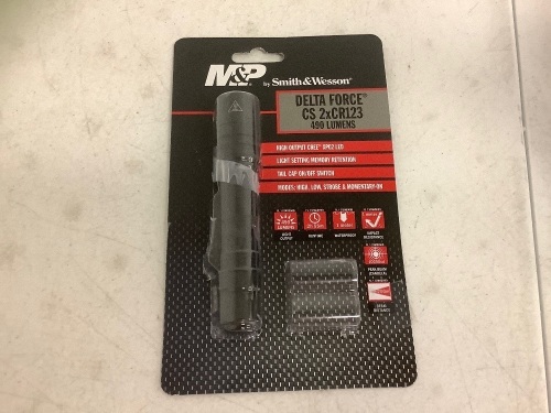 M&P by Smith & Wesson Flashlight, Works, E-Commerce Return, Sold as is - Lot 142