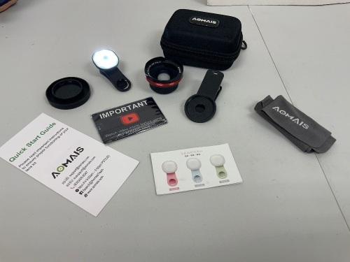 Aomais Lens Kit for Smart Phones, Powers Up, E-Commerce Return, Sold as is - Lot 152Y