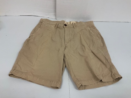 Red Head Mens Shorts, Size 42, E-Comm Return - Lot 186