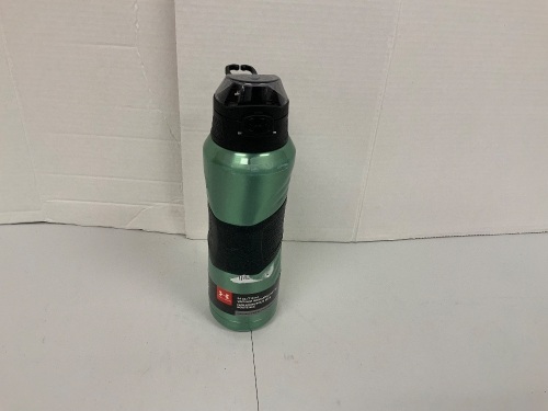 Under Armour 24oz Water Bottle, E-Comm Return, Cap is Missing Latch - Lot 226