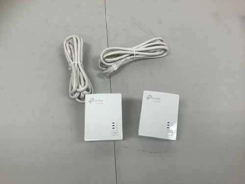 tp-link Gigabit Powerline Starter Kit, E-Comm Return - Lot 247