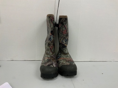 Mens Boots, 11M, E-Comm Return - Lot 271