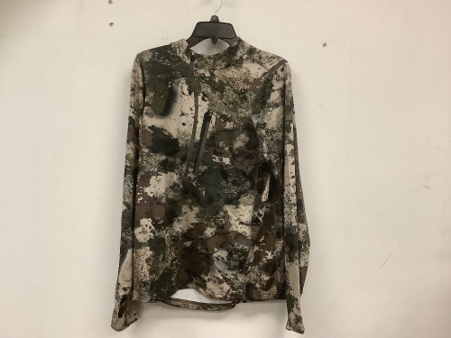 Mens Active Light Weight Long Sleeve, Large, E-Comm Return - Lot 332