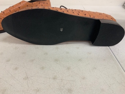 Mens Dress Shoes, 13, Appears New, Sold as is - Lot 363Y