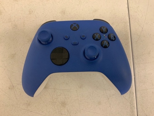 Xbox Controller, E-Commerce Return, Sold as is - Lot 373Y