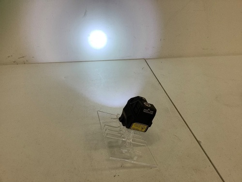 iProtec Rail Mount Laser/Light, Powers Up, E-Commerce Return, Sold as is - Lot 622Y