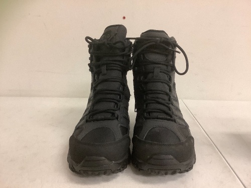 Merrell Mens Boots, 8, Appears New, Sold as is - Lot 638
