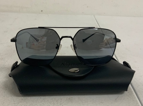 Alpment Polarized Sunglasses, Appears New, Sold as is - Lot 710Y