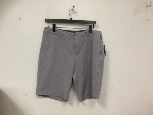 QuickSilver Mens Short, 36X20, Appears New, Sold As Is  - Lot 718Y