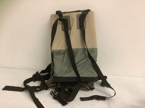 BackPack, Appears New, Sold as is - Lot 735