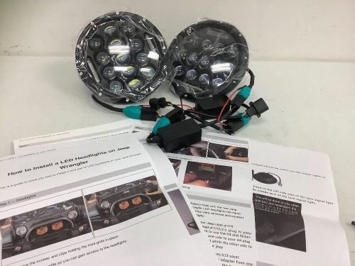 LED Jeep Headlights, E-Commerce Return, Sold as is - Lot 762Y