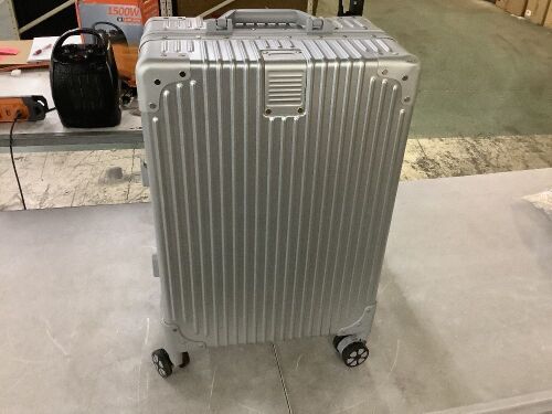 Hardside Suitcase 22" - Lot 203JF