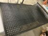 Rubber Drainage Mat, 3' x 5' - Thumbnail 5