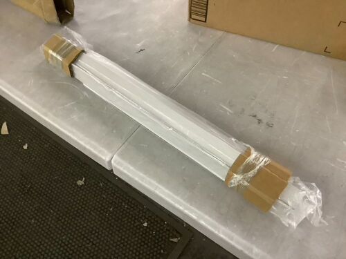 DIY Metal Floating Frame for 16" x 20" Canvas, Brushed Silver - Lot 760