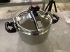 Stainless Steel Pressure Cooker, 11L - Thumbnail 2